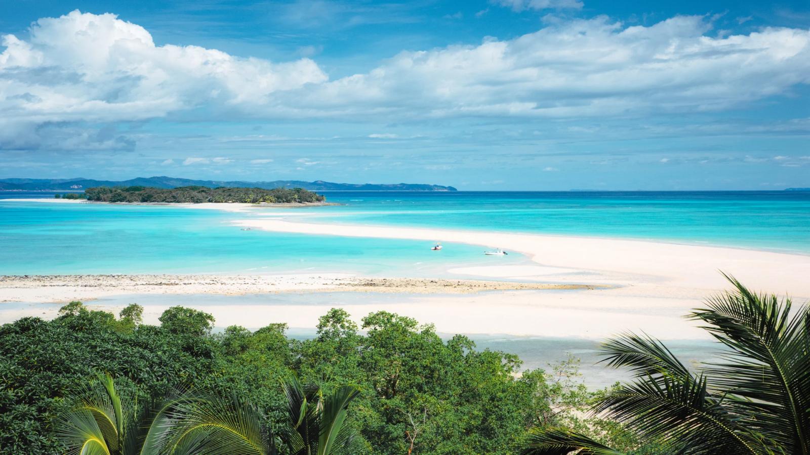 Madagascar: La Isla Prohibida de los Lémures y Selvas Prehistóricas